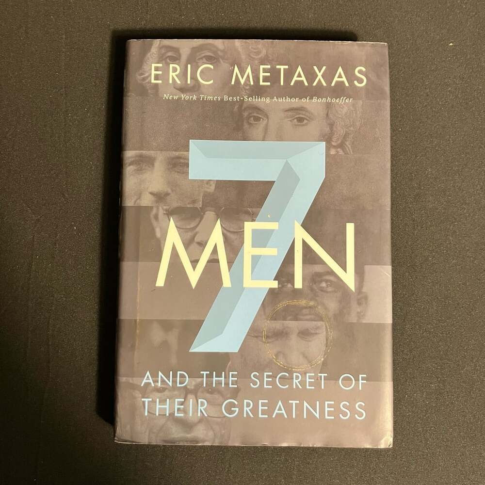 7 Men And The Secret Of Their Greatness Hardcover